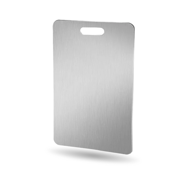 One Katori titanium cutting board